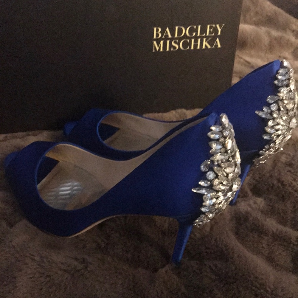 Badgley Mischka heels. Size 9